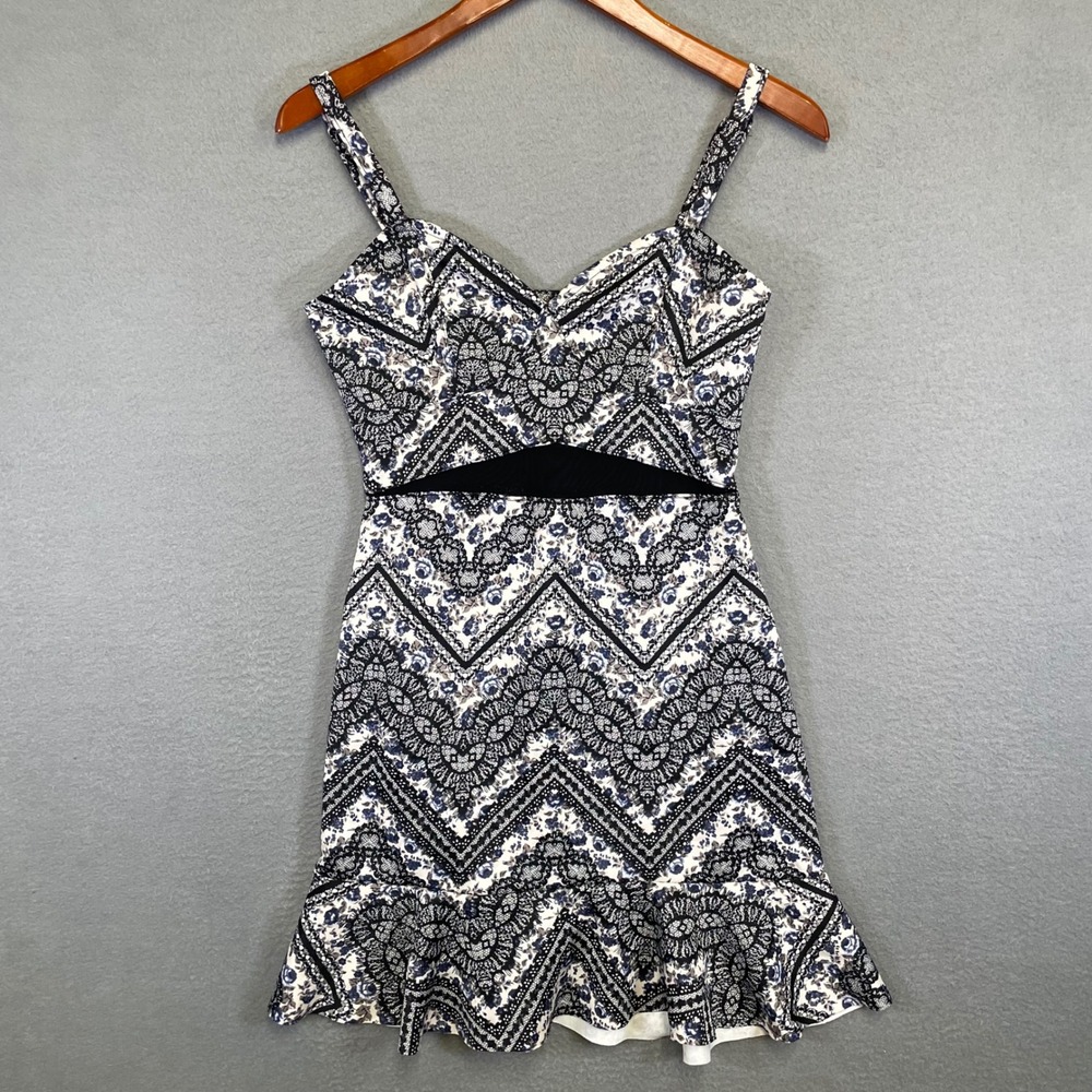 Fire Los Angeles Lace Floral Cutout Fit Flare Dress Women's Size S Mini Beach